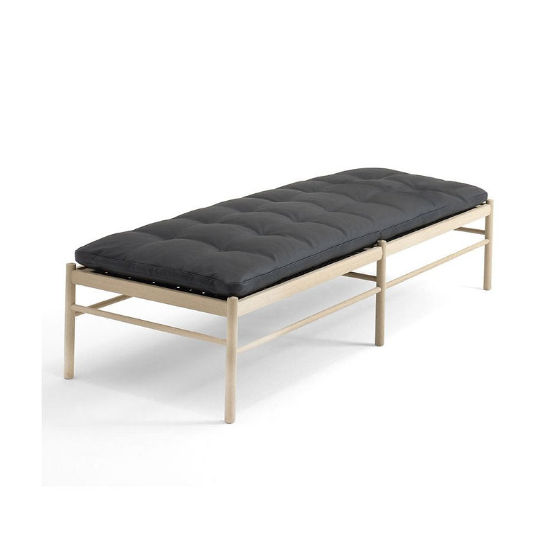 Confort | PK Bench - maystudio