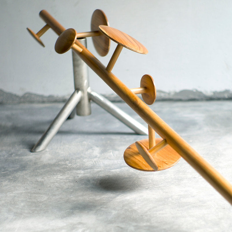 Gardien | MA CLOTHES HANGER - maystudio