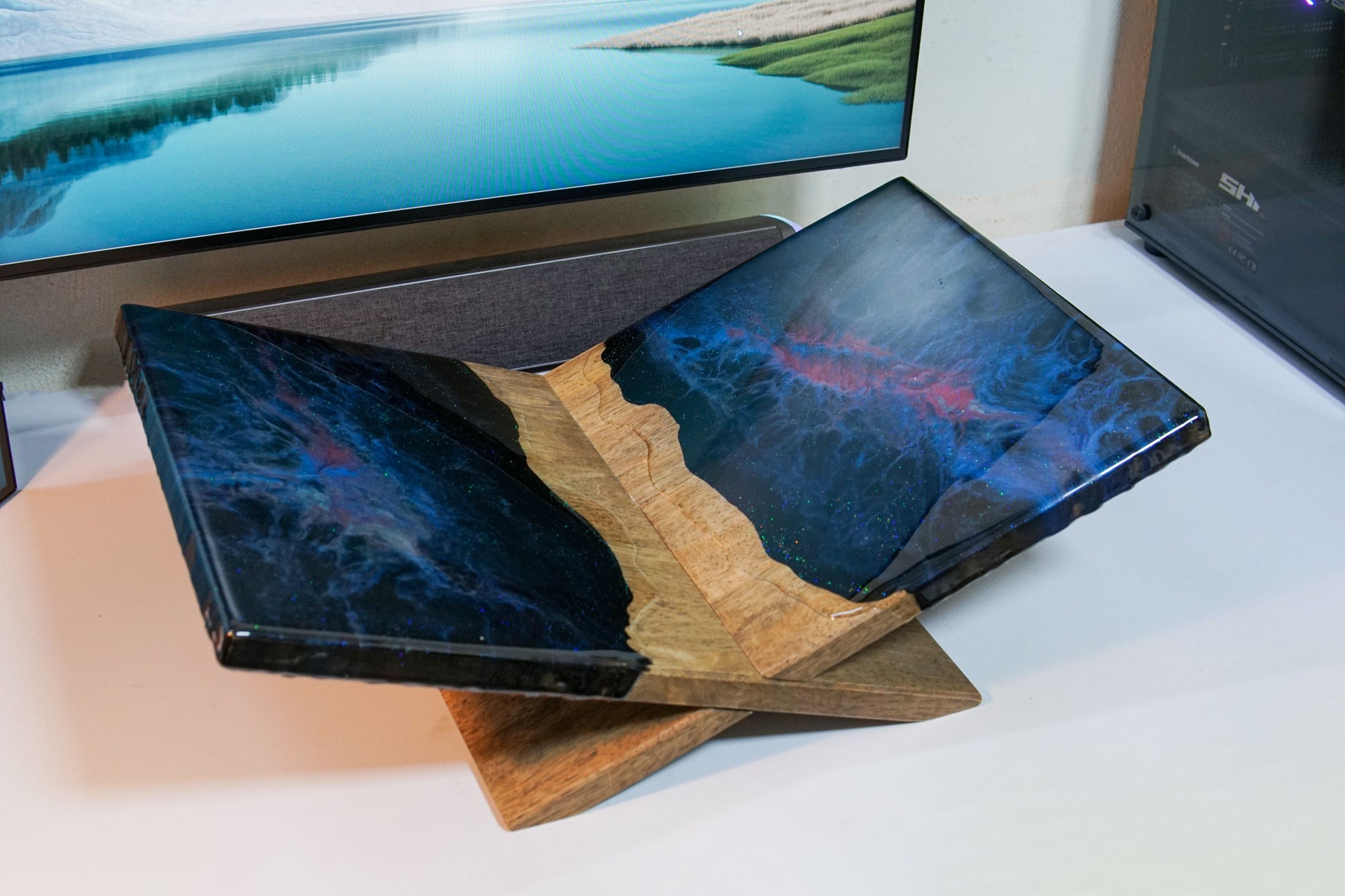Shiny Galaxy Walnut Bookstand - maystudio - Bookstand
